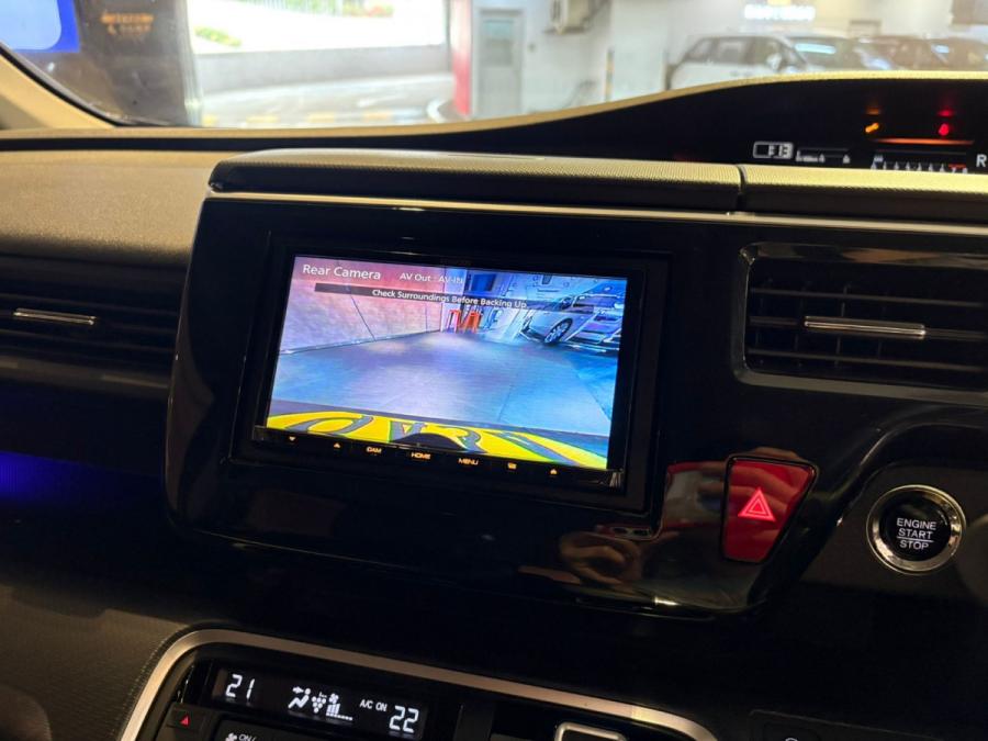 Stepwgn 1.5Turbo Spada RP3 - Image 4